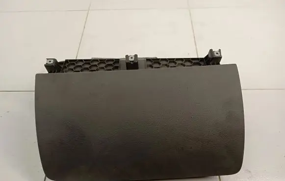 Audi Q7 4L Glove box 4L1857035E