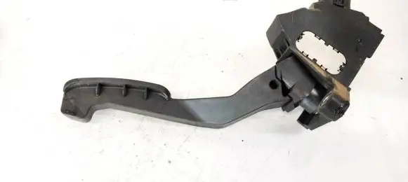 Toyota Yaris Accelerator throttle pedal 781100D010 44013667118