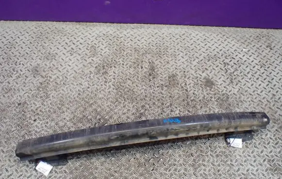 Volkswagen Polo IV 9N3 Rear bumper support beam 