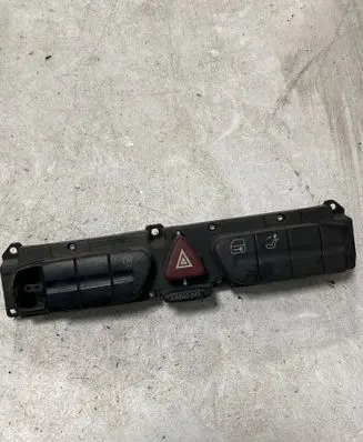 Mercedes-Benz C W203 Hazard light switch 2038203710 10439380001 3306010102