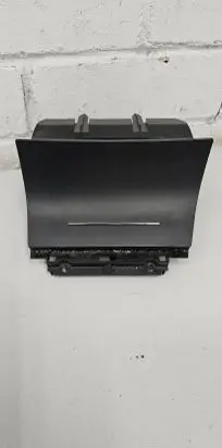 Skoda Octavia Mk2 (1Z) Car ashtray 1z1863077a