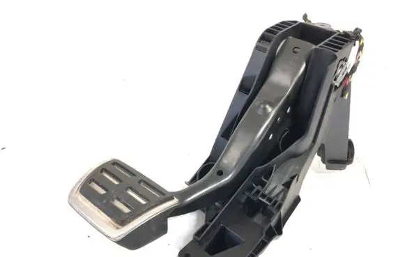 Audi TT TTS RS Mk3 8S Brake pedal 5Q1723058BQ