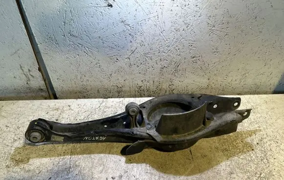 Volkswagen Atlas Rear upper control arm/wishbone 3QF505311B