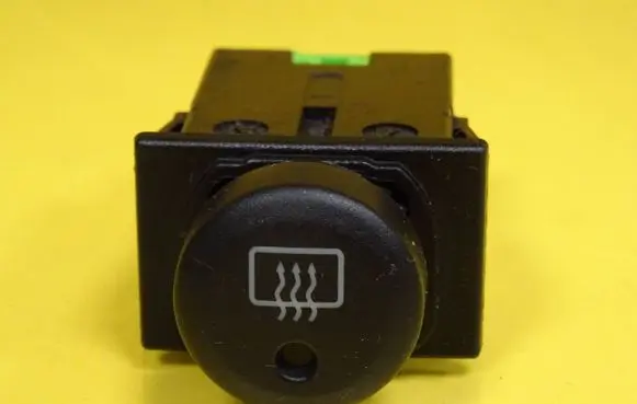 Suzuki Liana Windscreen/window heater switch