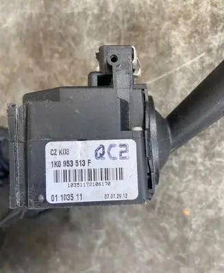 Volkswagen Golf V Indicator stalk 1K0953513F 10351172106170 01103511
