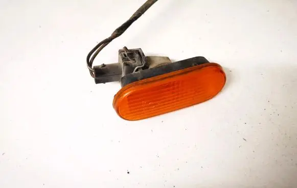 Volkswagen Sharan Front fender indicator light 1h0949111a