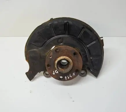 Volkswagen Touran I Front wheel hub