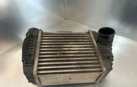 Audi A6 S6 C6 4F Intercooler radiator 4F0145806T