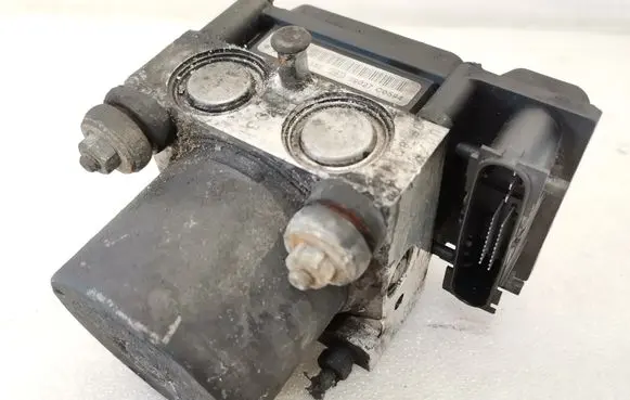 Toyota Avensis T250 ABS Pump 0265800362