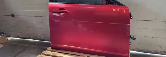 Jaguar XE Front door