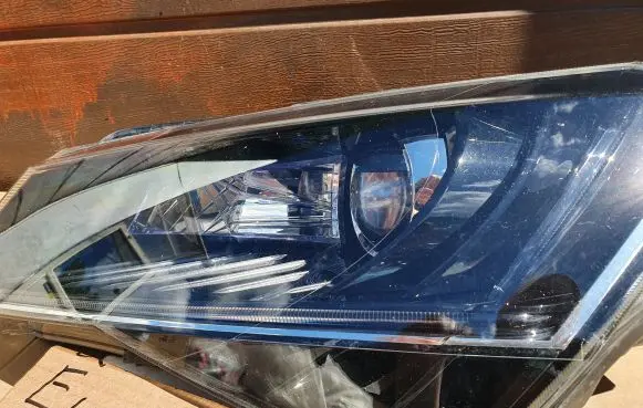 Skoda Superb B8 (3V) Headlight/headlamp 3V1941015B