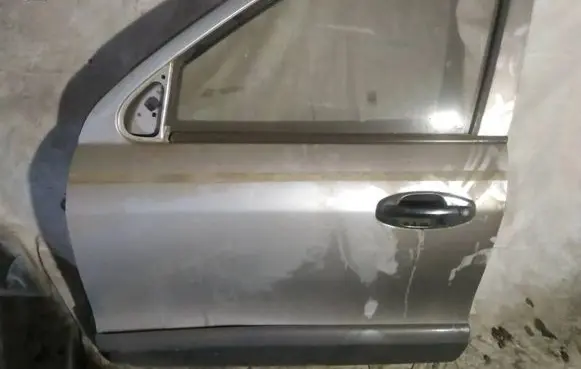 Hyundai Santa Fe Front door pilkos