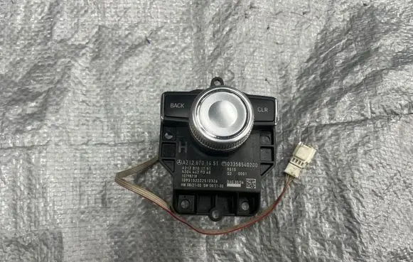 Mercedes-Benz E W212 Head unit multimedia control A2128701451 A2044420368 A2128701751