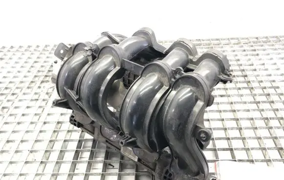 Ford Focus Intake manifold AM5G-9424-P7A