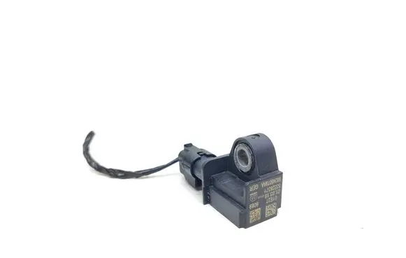 Chrysler Pacifica Airbag deployment crash/impact sensor 53328371 68245079AA
