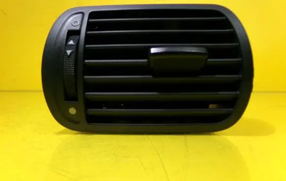 Audi A3 S3 8L Dashboard side air vent grill/cover trim 8L0820901