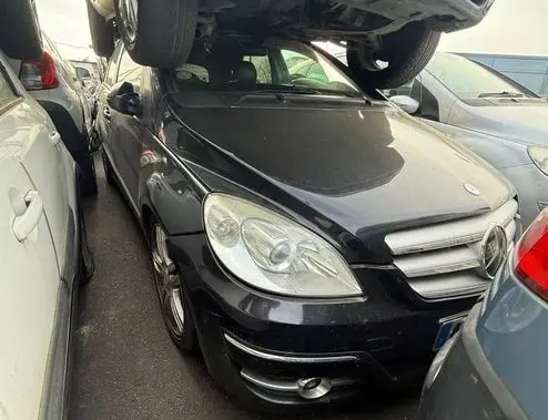 Mercedes-Benz B W245 Headlight/headlamp W245REFLEKTORPRAWY A1698207861