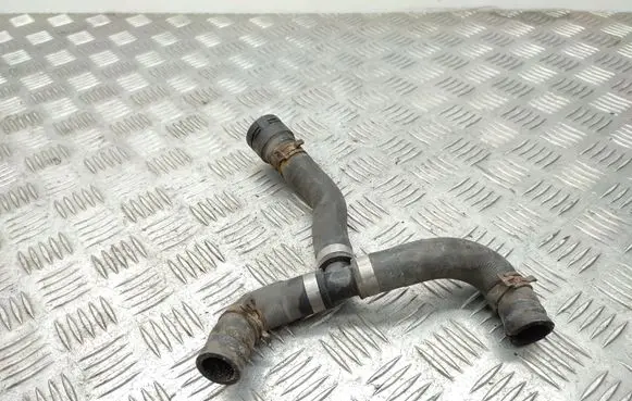 Volkswagen Transporter - Caravelle T5 Engine coolant pipe/hose