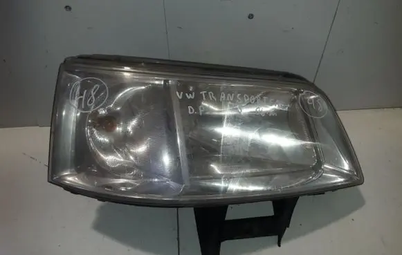 Volkswagen Transporter - Caravelle T5 Headlight/headlamp 1305235738