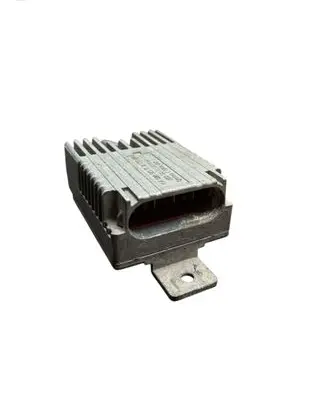Mercedes-Benz S W220 Coolant fan relay A0205451532