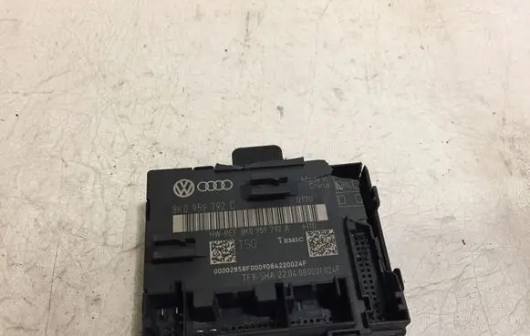 Audi A4 S4 B8 8K Door control unit/module 8K0959792C