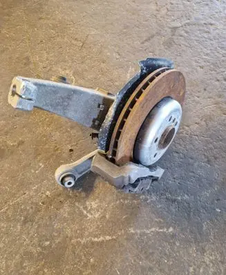 BMW 5 F10 F11 Front wheel hub spindle knuckle