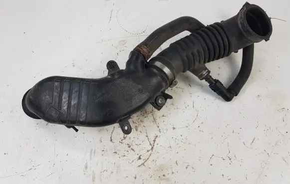 Mazda CX-7 Air intake duct part