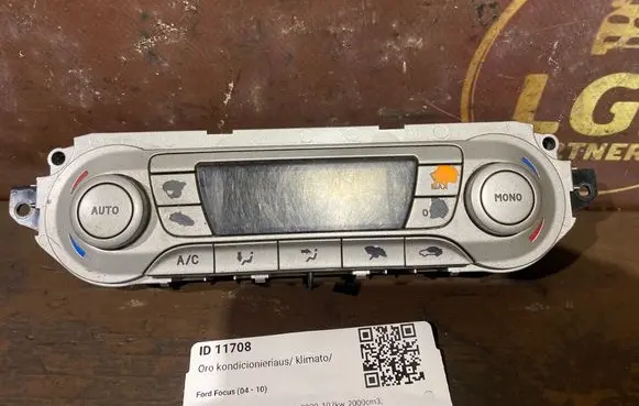 Ford Focus Climate control unit 7M5T18C612CE
