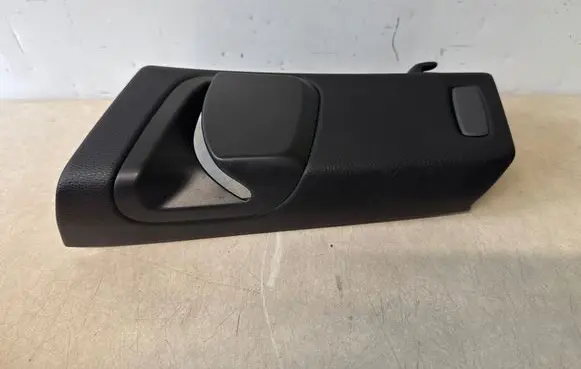 Porsche 911 991 (B) pillar trim (top) 9p1867243 991555243