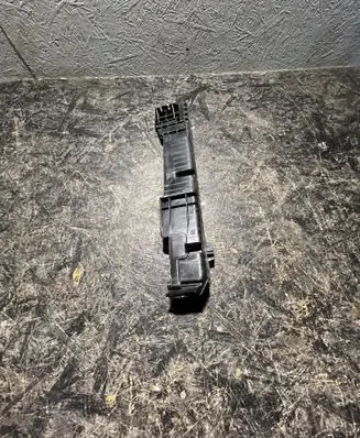 BMW X3 F25 Radiator support slam panel bracket 7593838