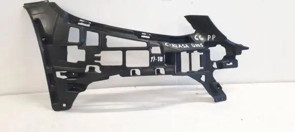 Mercedes-Benz C W205 Front bumper mounting bracket A2058850665