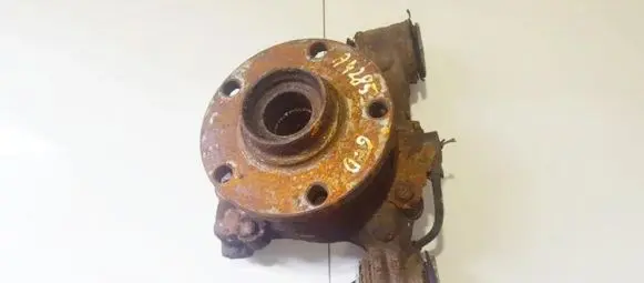 Audi A6 S6 C5 4B Rear wheel hub