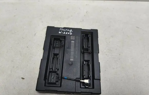 Volkswagen Touareg II Comfort/convenience module 4H0907064CH