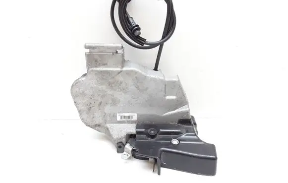 Volvo C70 Front door lock 30632850