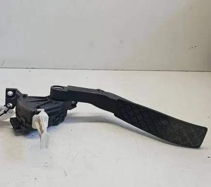 Audi Q7 4L Accelerator throttle pedal 7L0723507B