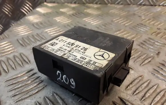 Mercedes-Benz E W211 Alarm control unit/module A2118209126 2118209126