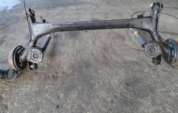 Volkswagen Polo V 6R Rear axle beam 