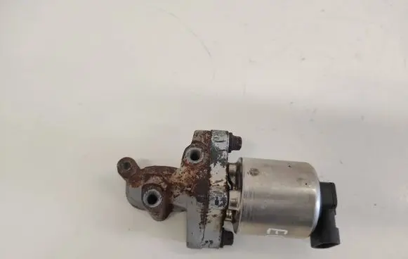 Opel Zafira A EGR valve 90536271