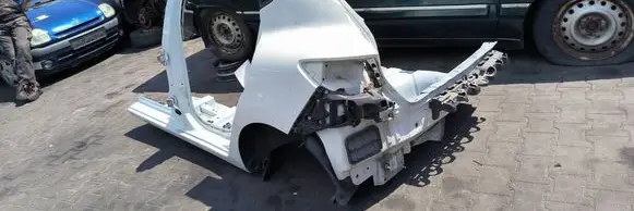 Renault Clio IV Rear quarter panel OV369