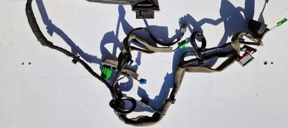 Volvo XC60 Front door wiring loom/harness boot 31374697VolvoOE