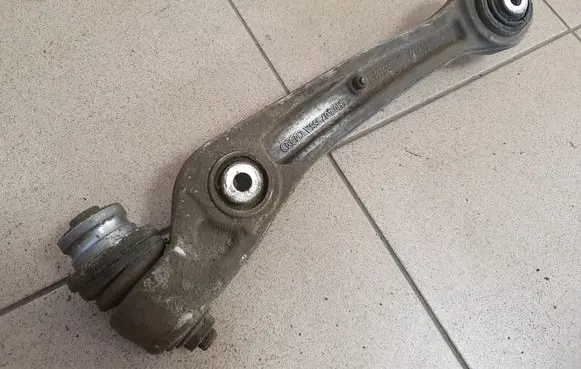 Audi A8 S8 D4 4H Front lower control arm/wishbone 4H0407155A