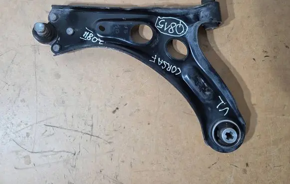 Peugeot 208 II Front lower control arm/wishbone 0622SL