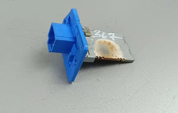 KIA Telluride Coolant fan relay 