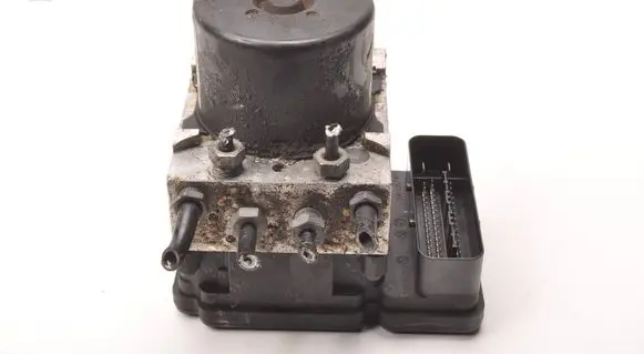 Volvo V40 ABS Pump 31423315
