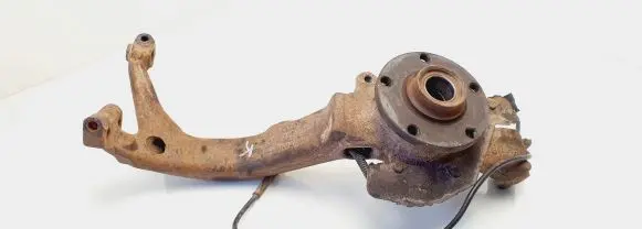 Volkswagen PASSAT B5 Front wheel hub spindle knuckle 8D0407257