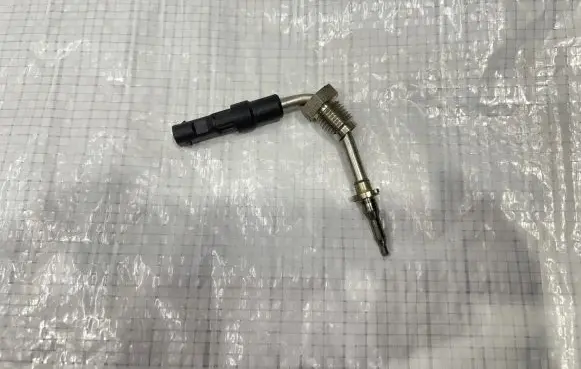 Jeep Cherokee Exhaust gas temperature sensor 68225544AA
