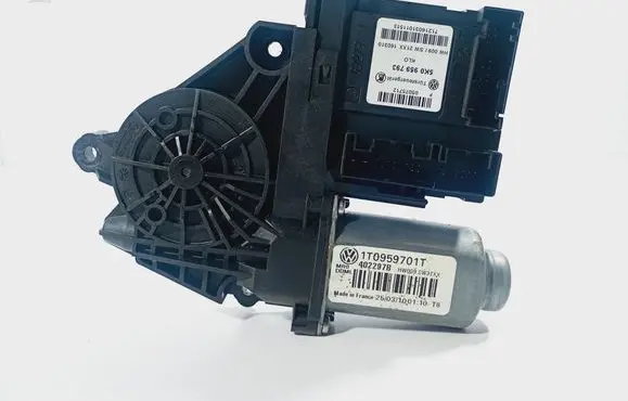 Skoda Octavia Mk2 (1Z) Front door window regulator motor 1T0959701T 402297B HW009SW21XX