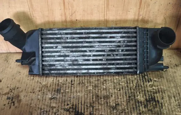 Peugeot 407 Intercooler radiator 9657073480 IA1435