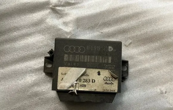 Audi A6 S6 C6 4F Parking PDC control unit/module 4F0919283