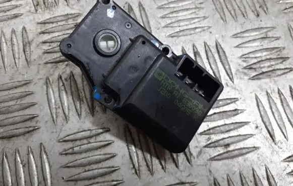 Chevrolet Lacetti A/C air flow flap actuator/motor 830098